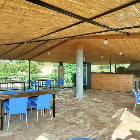 Hotel Krisl Piqeras