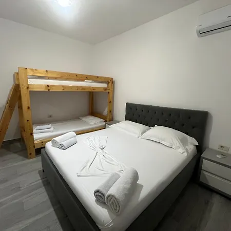 Krisl Hotel Piqeras